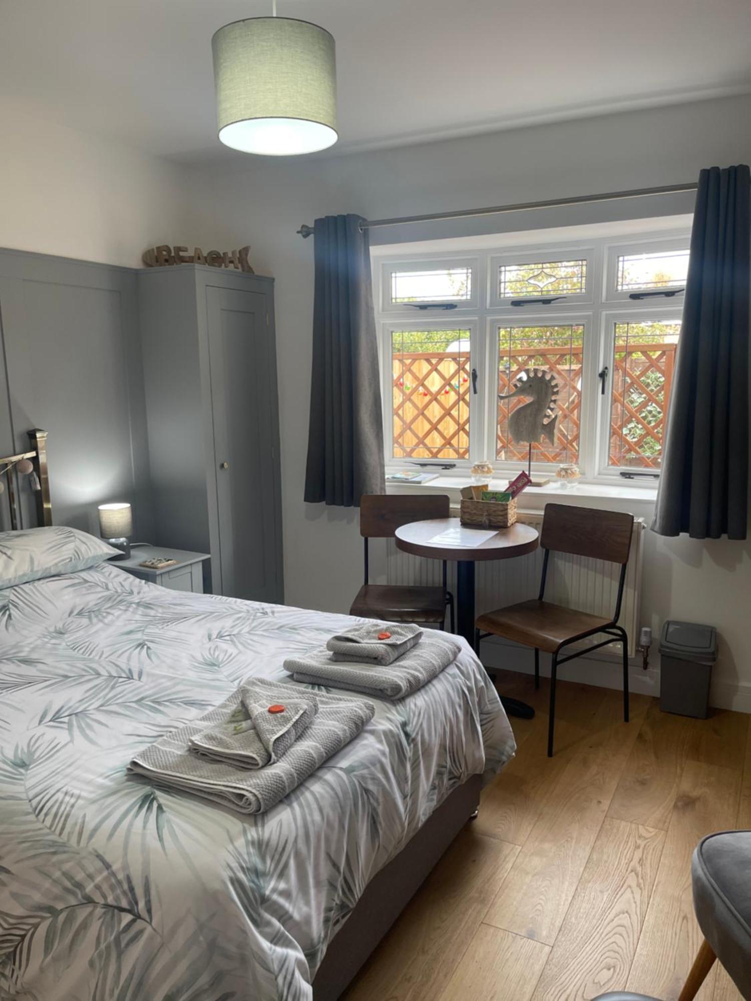 Godden Green B & B Guesthouse Newchurch  Екстер'єр фото