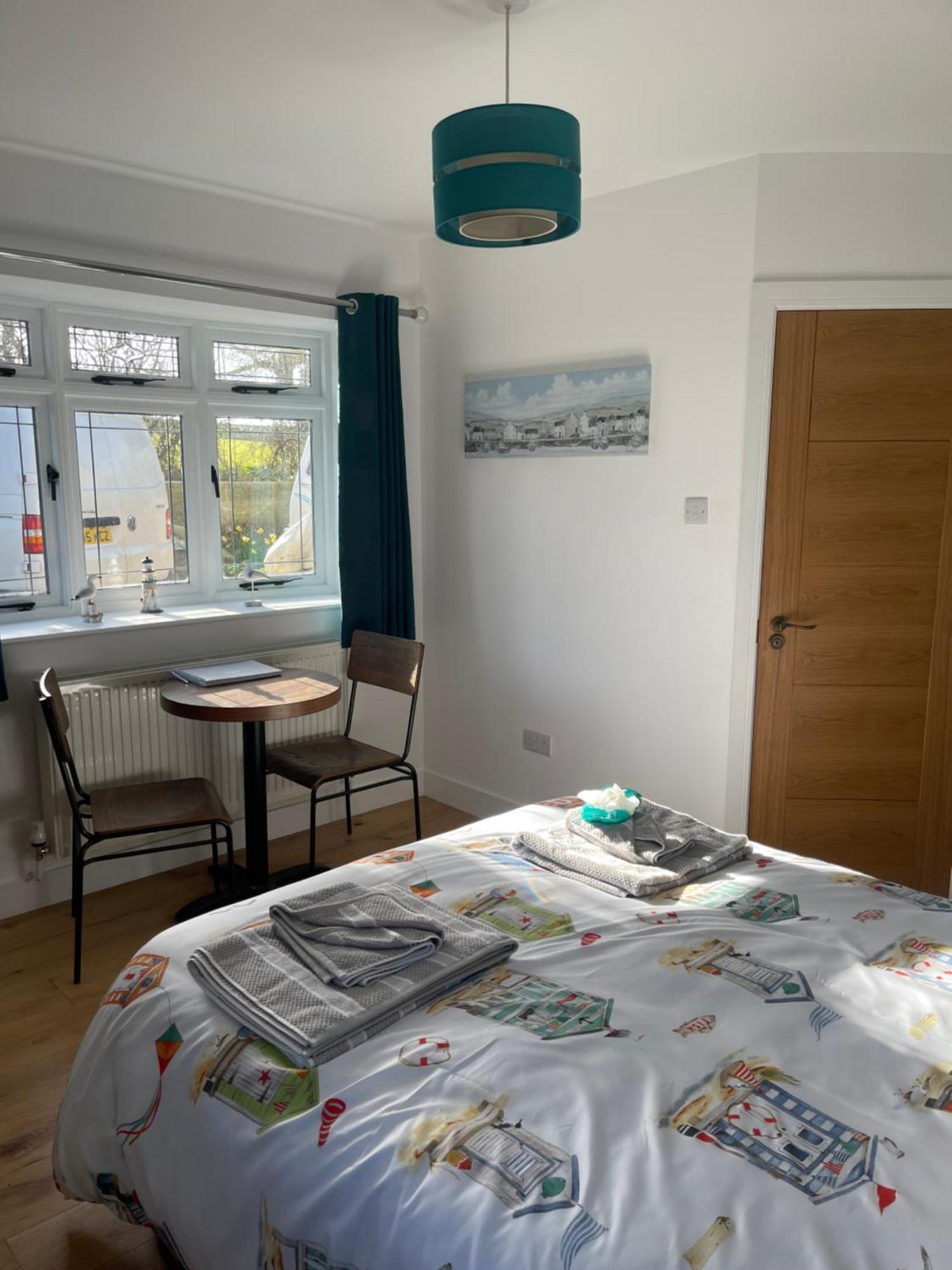 Godden Green B & B Guesthouse Newchurch  Екстер'єр фото